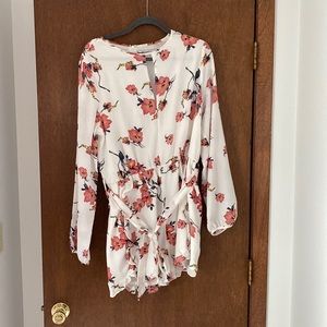 Never Been Worn floral print romper